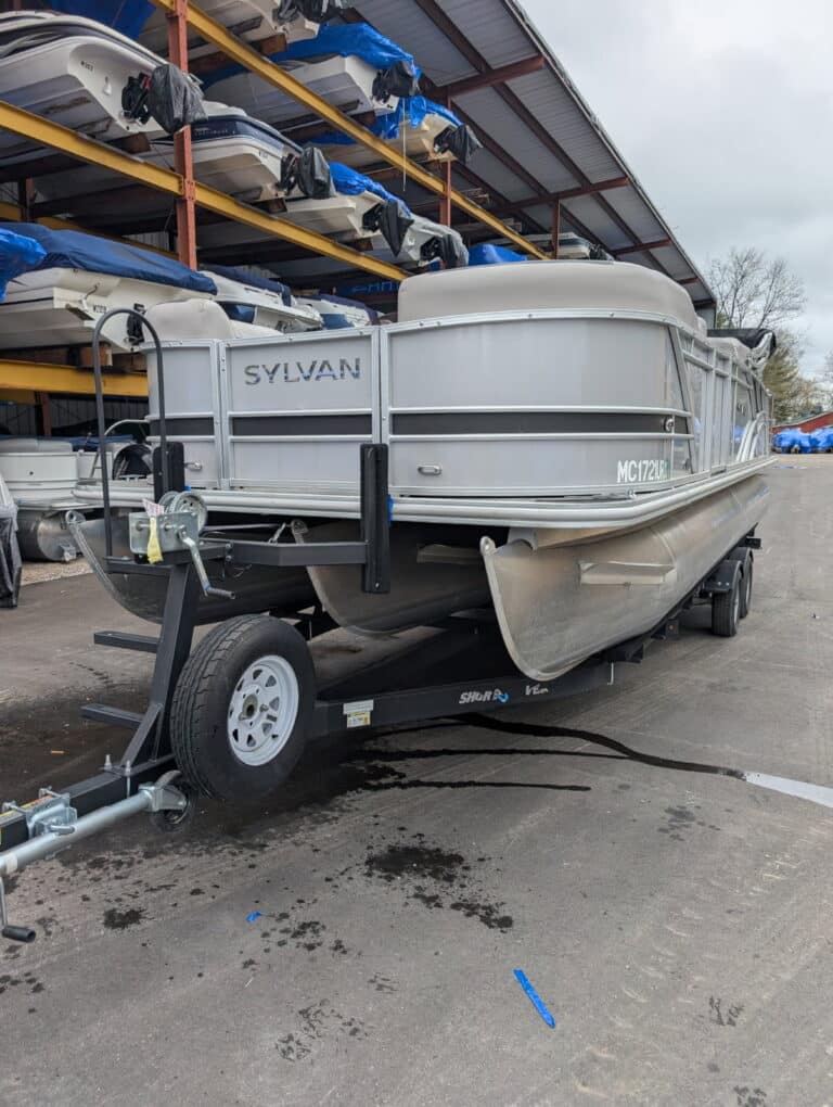 2022 Sylvan L3 DLZ Bar Tri-Toon