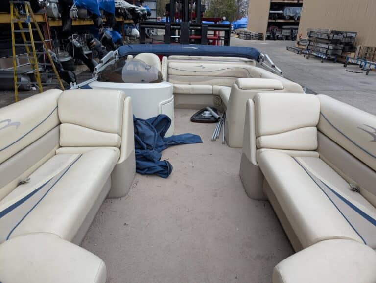 2011 Bennington Tri-Toon