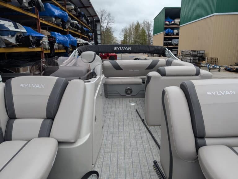 2022 Sylvan L3 DLZ Bar Tri-Toon