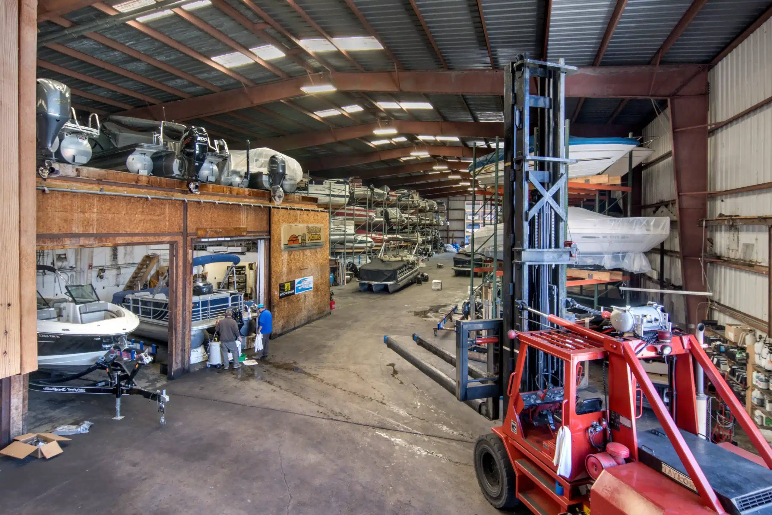 Sun Life Torch River Marina Service Center